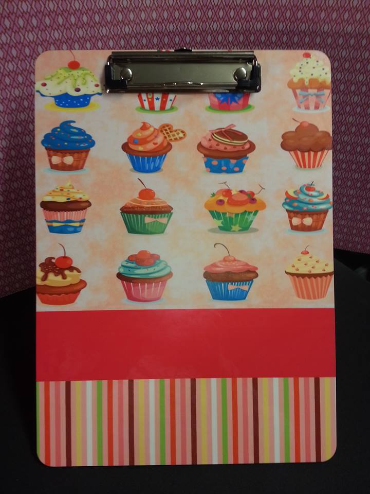 YUMMY - Cupcake Clipboard made with sublimation printing